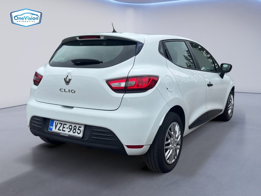auto-Renault-Clio-VZE985-202606091339-4 auto-Renault-Clio-VZE985-202606091339-4