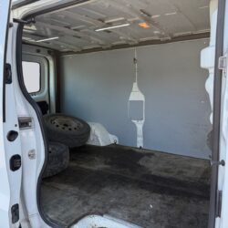 auto-Renault-Trafic-CJO167-202606021424-12