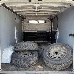auto-Renault-Trafic-CJO167-202606021424-13