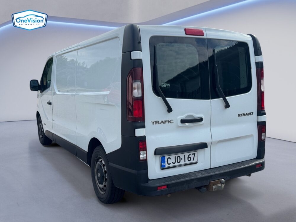 auto-Renault-Trafic-CJO167-202606021424-2 auto-Renault-Trafic-CJO167-202606021424-2