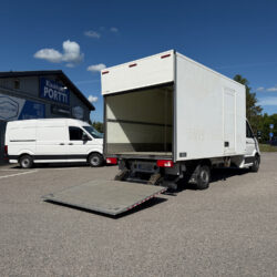 auto-Volkswagen-Crafter-EPJ425-202606041234-14