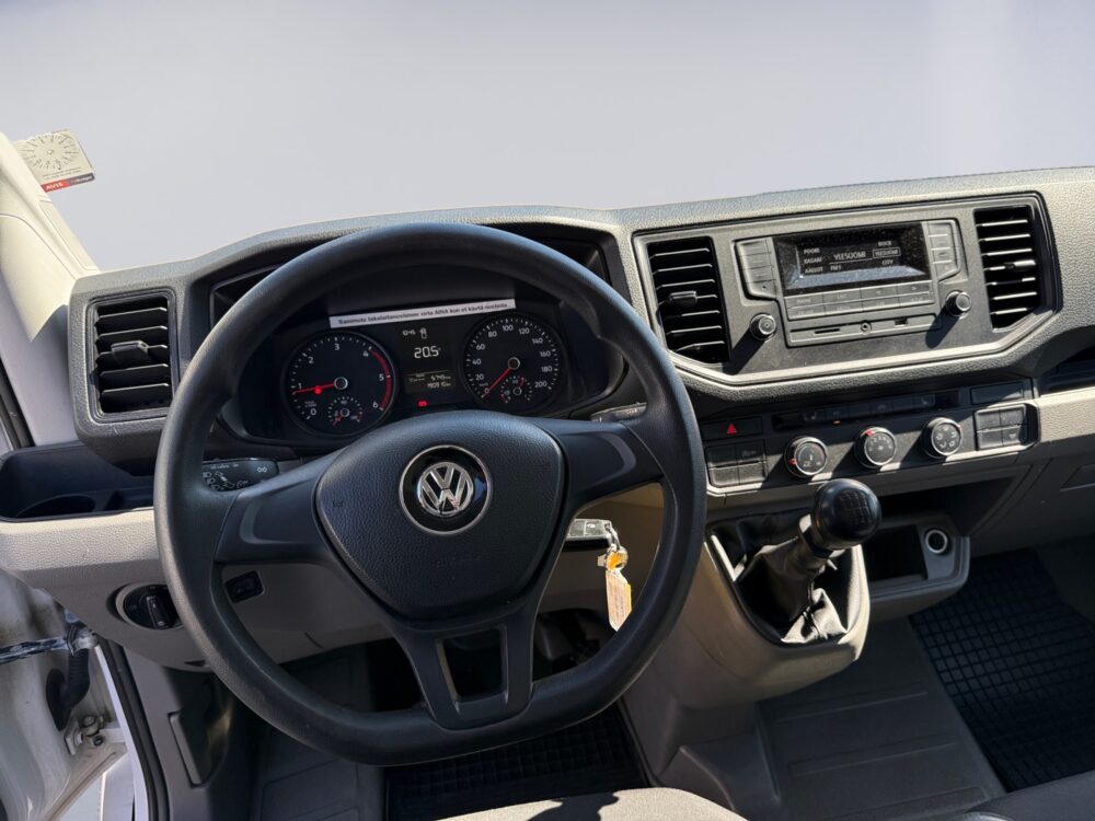 auto-Volkswagen-Crafter-EPJ425-202606041234-9 auto-Volkswagen-Crafter-EPJ425-202606041234-9