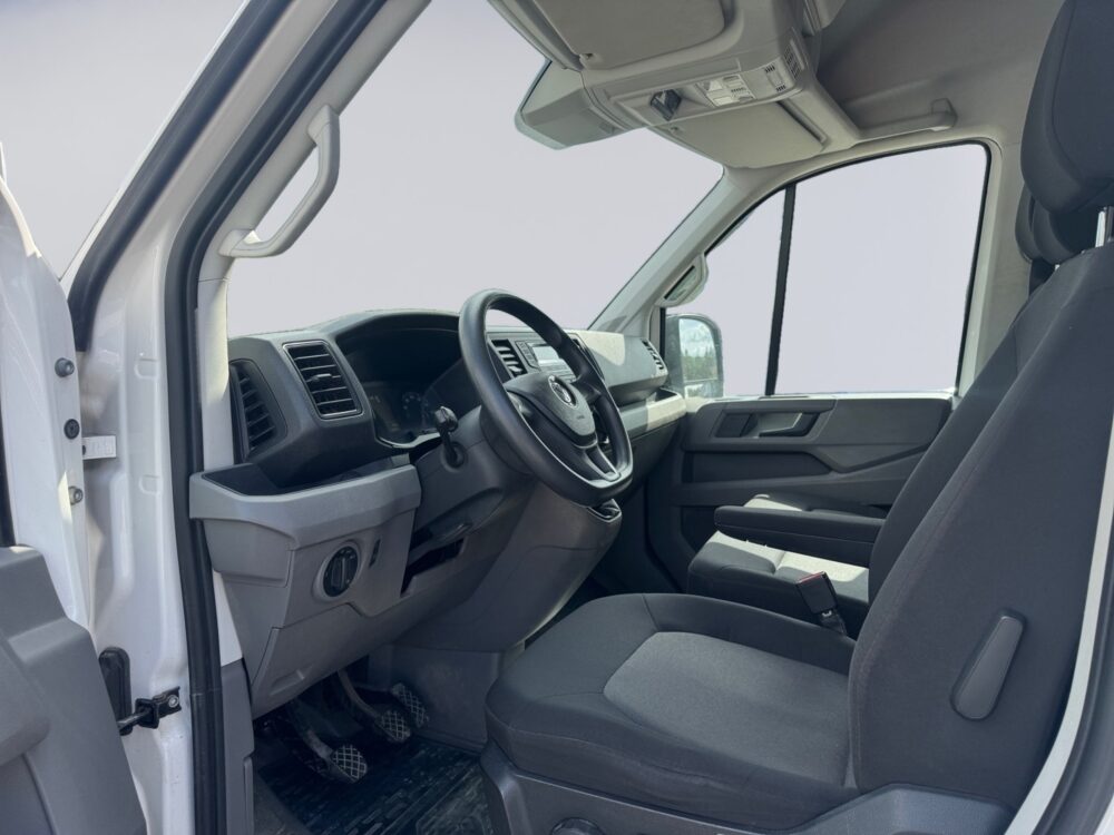 auto-Volkswagen-Crafter-NLF799-202606021154-8 auto-Volkswagen-Crafter-NLF799-202606021154-8