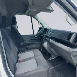 auto-Volkswagen-Crafter-SOH931-202606021111-12