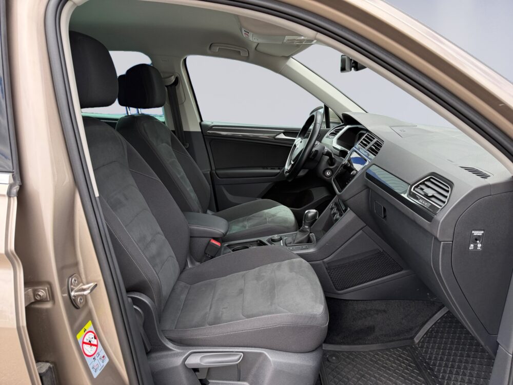 auto-Volkswagen-Tiguan-CMO208-202606021539-12 auto-Volkswagen-Tiguan-CMO208-202606021539-12