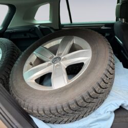 auto-Volkswagen-Tiguan-CMO208-202606021539-16