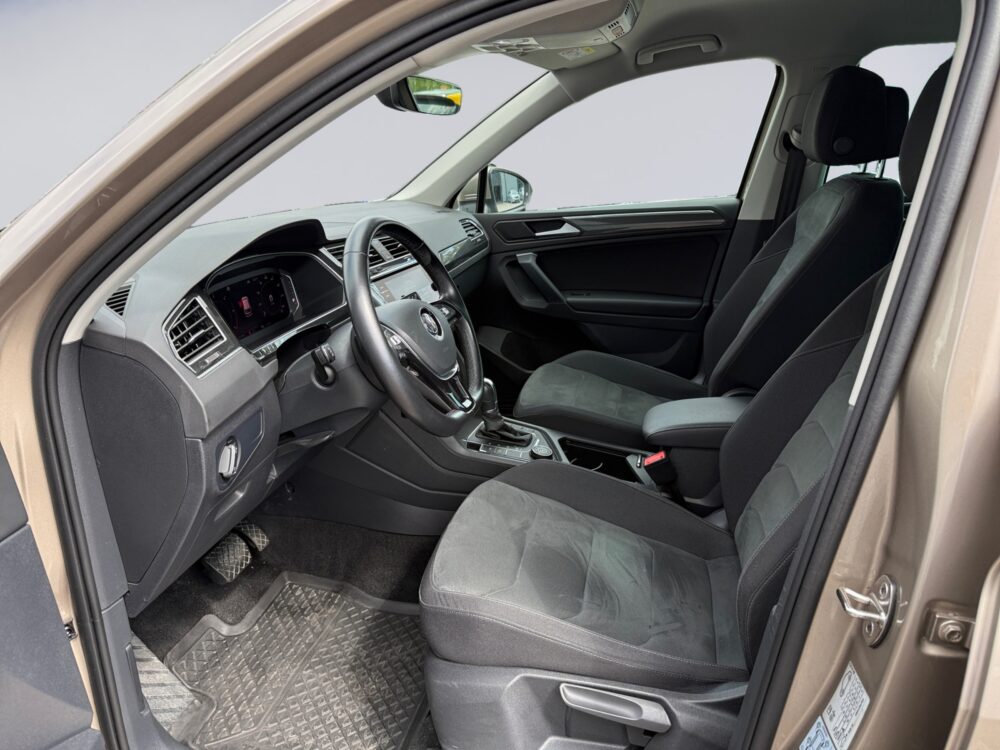 auto-Volkswagen-Tiguan-CMO208-202606021539-8 auto-Volkswagen-Tiguan-CMO208-202606021539-8