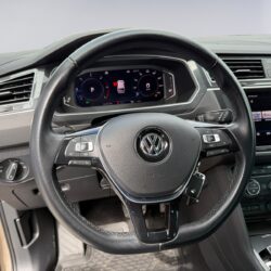 auto-Volkswagen-Tiguan-CMO208-202606021539-9