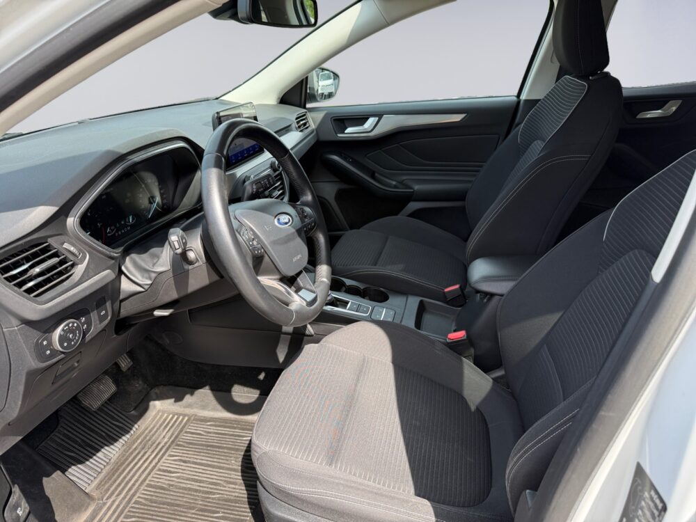 auto-Ford-Focus-ZMM614-202607011614-8 auto-Ford-Focus-ZMM614-202607011614-8