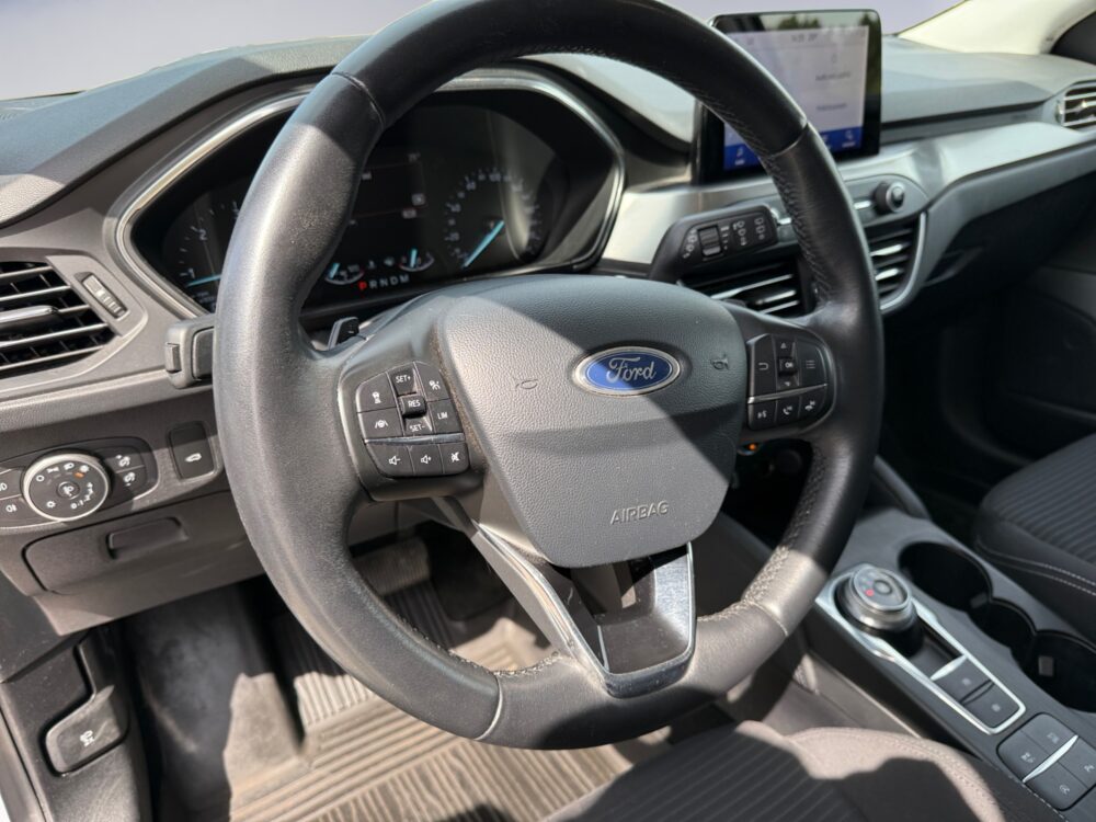 auto-Ford-Focus-ZMM614-202607011614-9 auto-Ford-Focus-ZMM614-202607011614-9