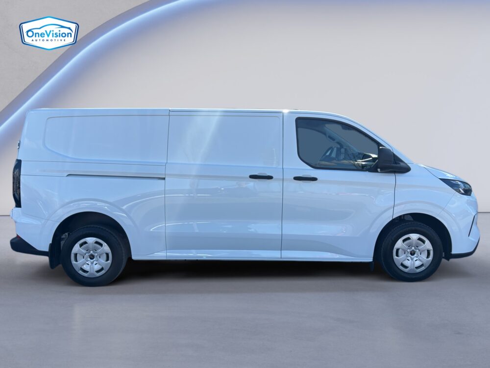 auto-Ford-Transit-Custom-JOI849-202607271736-2 auto-Ford-Transit-Custom-JOI849-202607271736-2