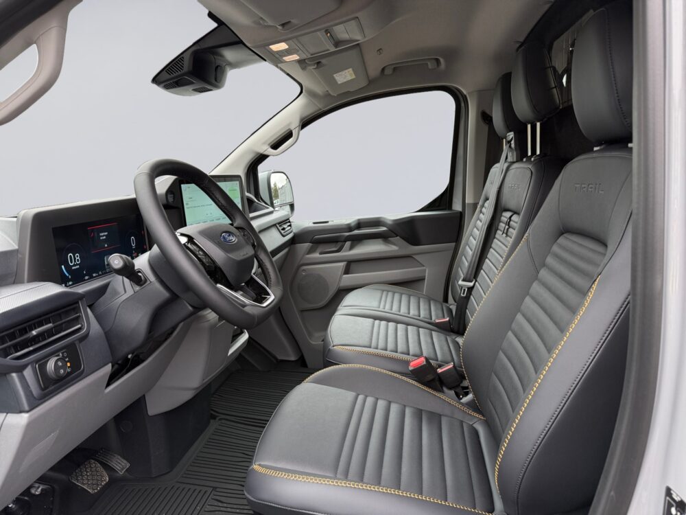 auto-Ford-Transit-Custom-SRU880-202607281326-4 auto-Ford-Transit-Custom-SRU880-202607281326-4