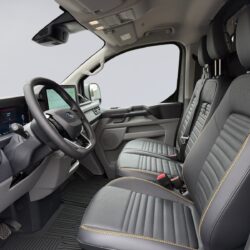 auto-Ford-Transit-Custom-SRU880-202607281326-4