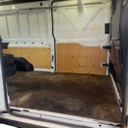 auto-Ford-Transit-EOX434-202607091409-15