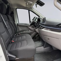 auto-Maxus-e-Deliver-7-ZPS575-202607022131-12