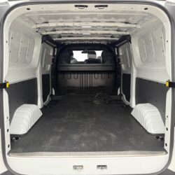 auto-Maxus-e-Deliver-7-ZPS575-202607022131-14
