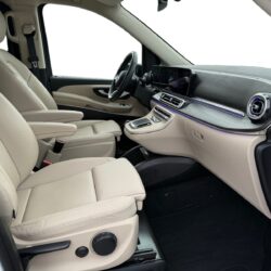 auto-Mercedes-Benz-EQV-NON885-202607081451-11