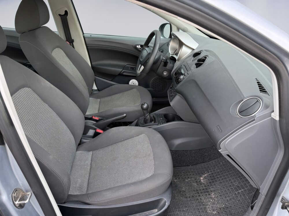 auto-Seat-Ibiza-UAG692-202607151605-12 auto-Seat-Ibiza-UAG692-202607151605-12