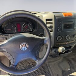 auto-Volkswagen-Crafter-MLM629-202607291639-10
