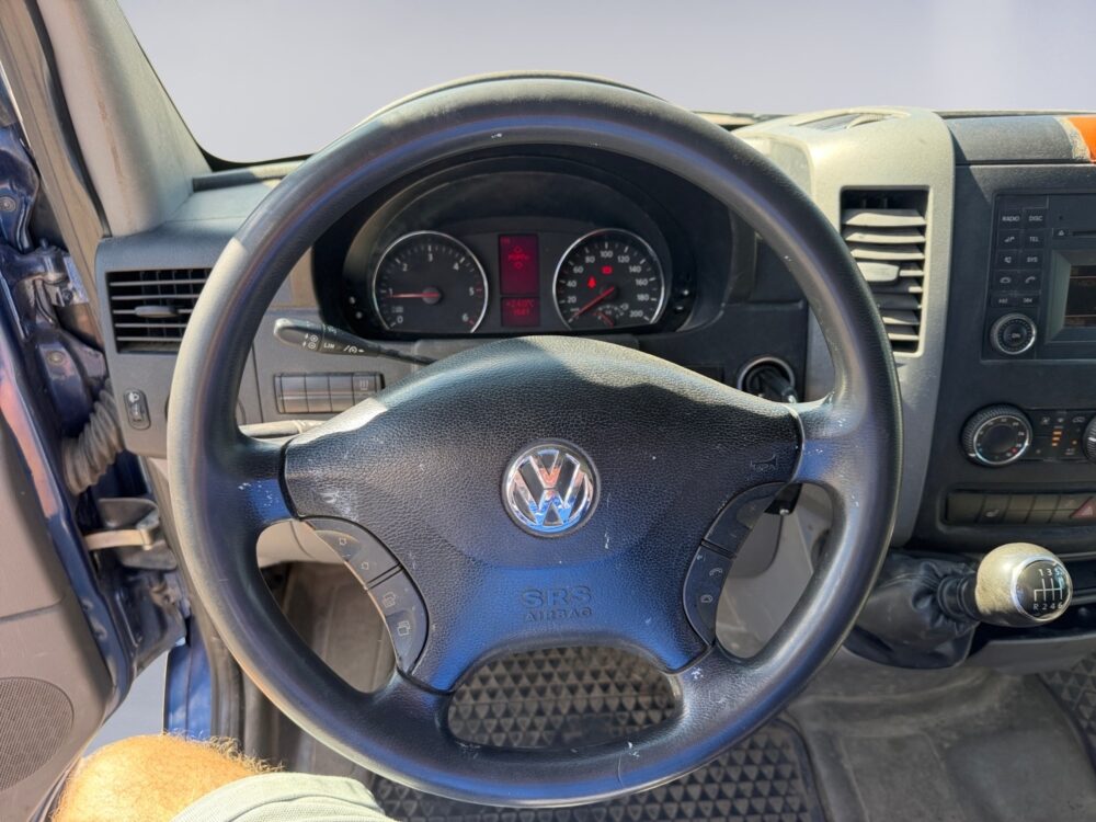 auto-Volkswagen-Crafter-MLM629-202607291639-12 auto-Volkswagen-Crafter-MLM629-202607291639-12