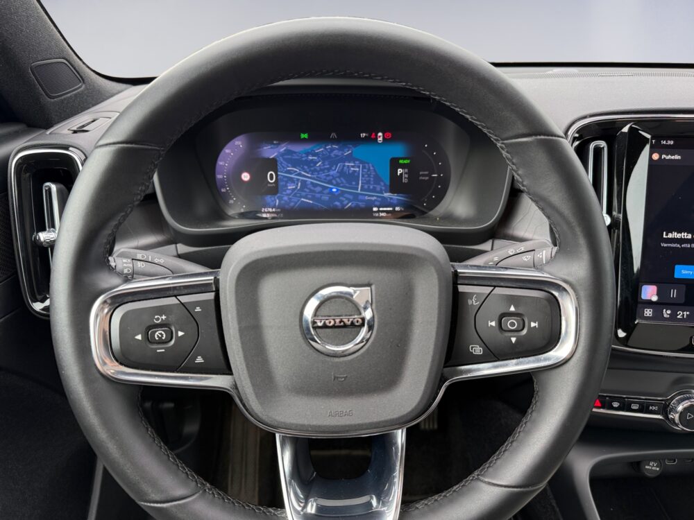 auto-Volvo-C40-GRJ906-202607091555-11 auto-Volvo-C40-GRJ906-202607091555-11