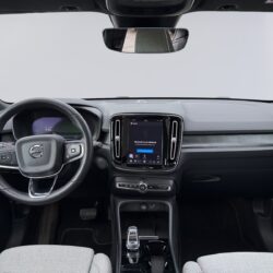 auto-Volvo-C40-GRJ906-202607091555-9