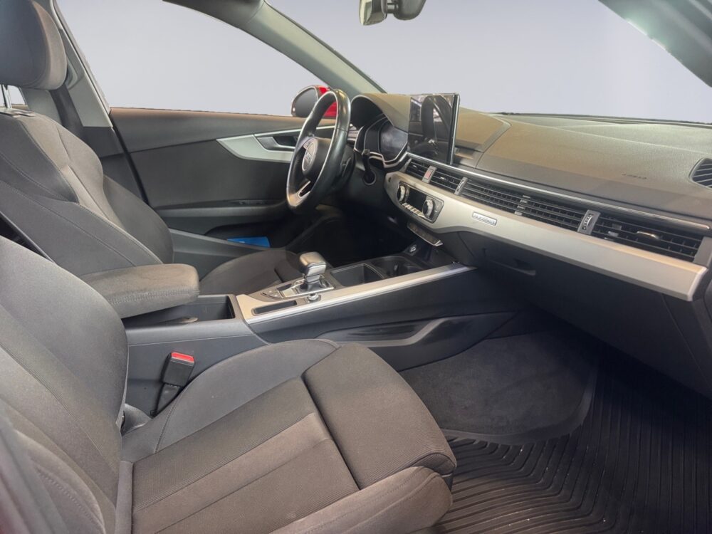 auto-Audi-A4-IOX368-202608311401-13 auto-Audi-A4-IOX368-202608311401-13