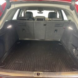 auto-Audi-A4-IOX368-202608311401-16