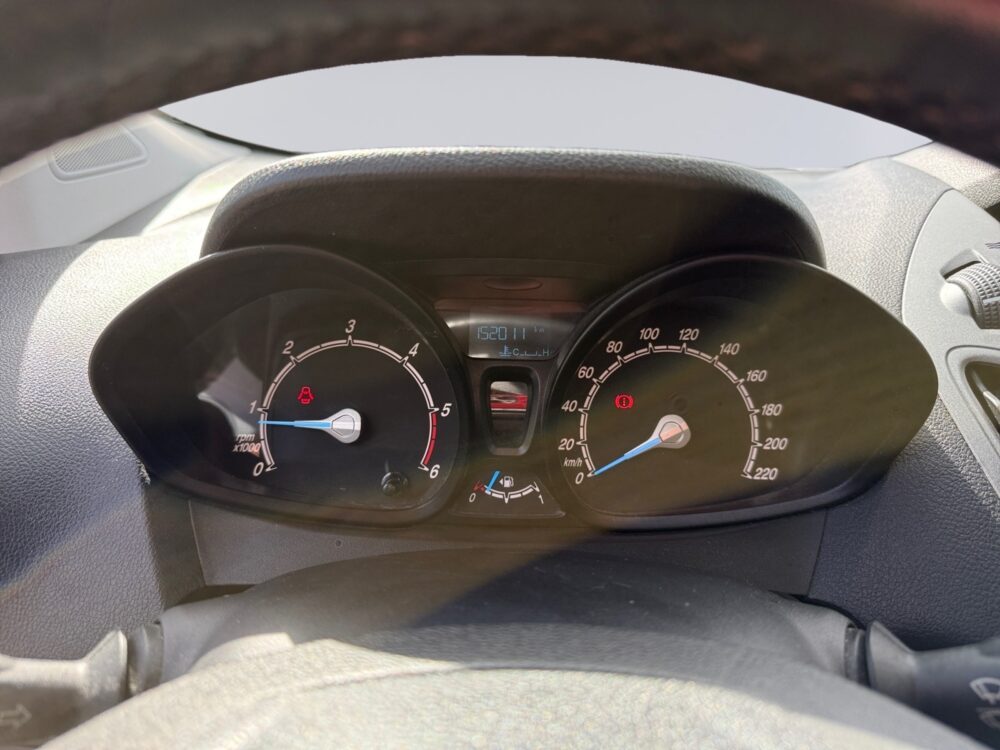 auto-Ford-Transit-Courier-SNK486-202608111203-10 auto-Ford-Transit-Courier-SNK486-202608111203-10