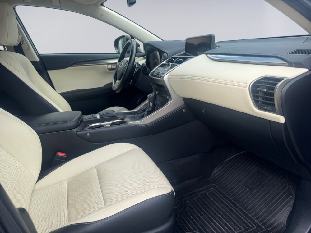 auto-Lexus-NX-141491-202608171452-11 auto-Lexus-NX-141491-202608171452-11