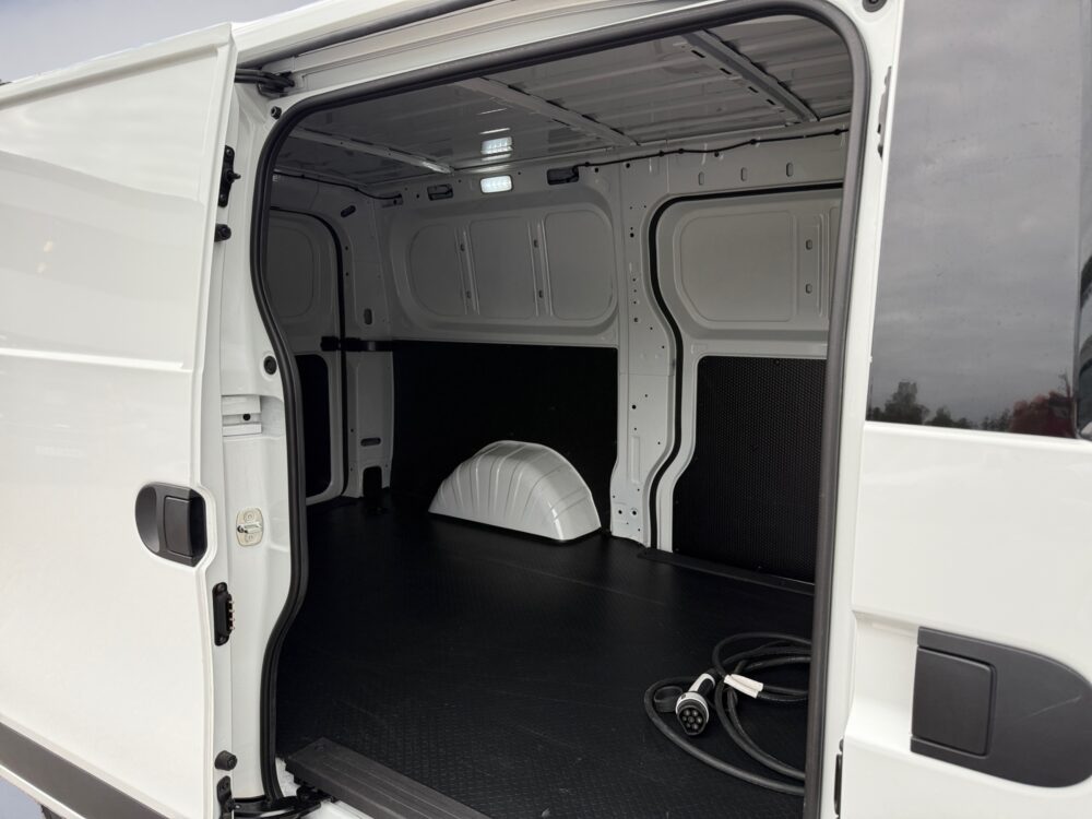 auto-Maxus-e-Deliver-5-ZPN455-202608140953-14 auto-Maxus-e-Deliver-5-ZPN455-202608140953-14