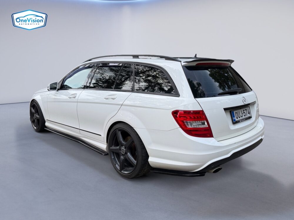 auto-Mercedes-Benz-C-OUJ574-202608011349-5 auto-Mercedes-Benz-C-OUJ574-202608011349-5
