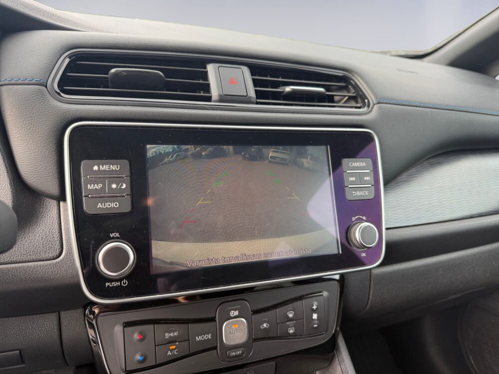 auto-Nissan-Leaf-KTV122-202608281255-10 auto-Nissan-Leaf-KTV122-202608281255-10