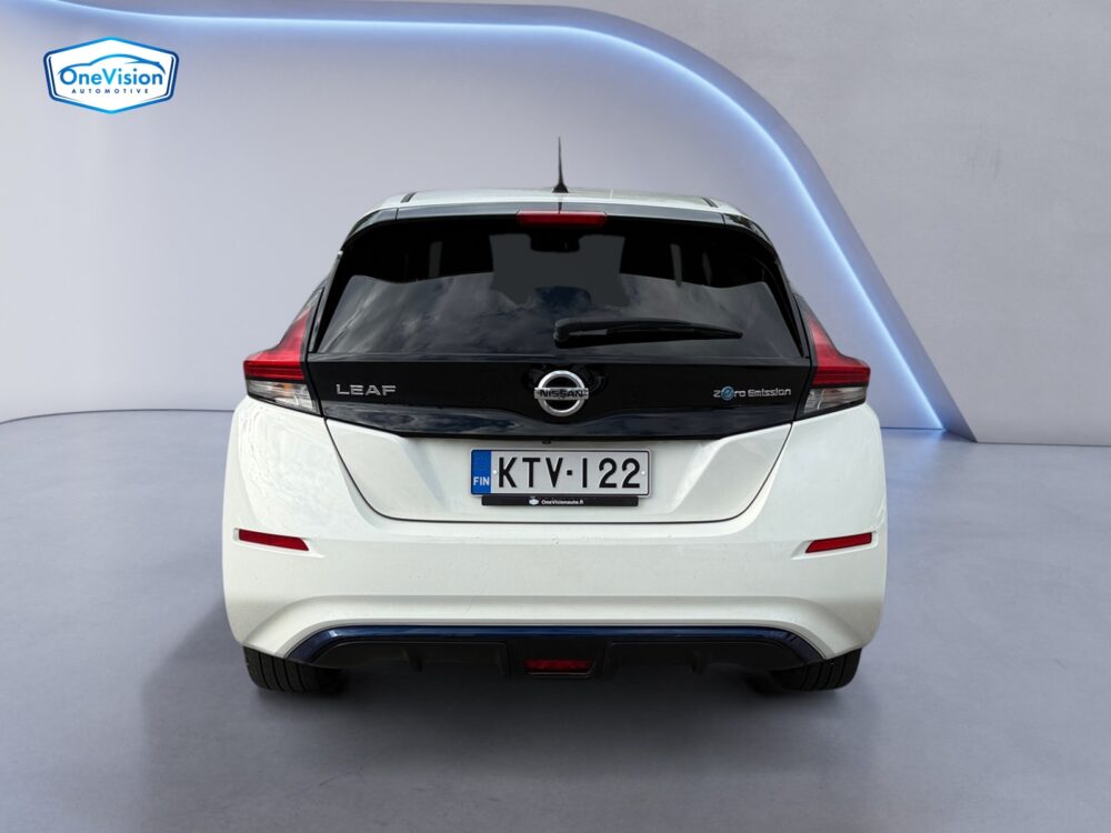 auto-Nissan-Leaf-KTV122-202608281255-3 auto-Nissan-Leaf-KTV122-202608281255-3