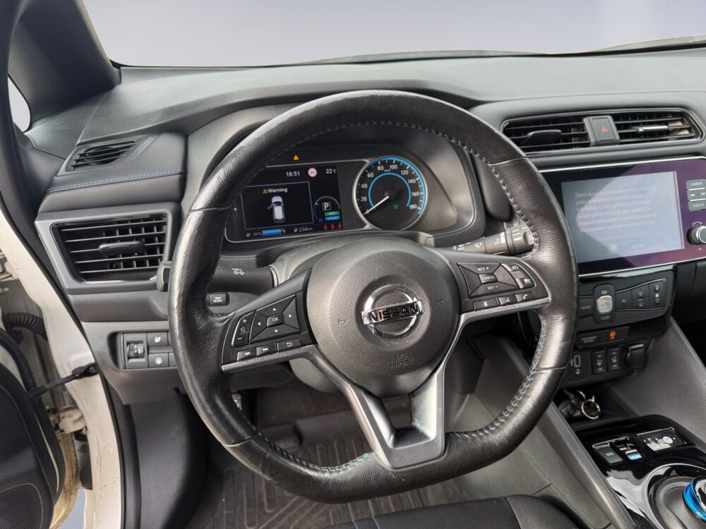 auto-Nissan-Leaf-KTV122-202608281255-9 auto-Nissan-Leaf-KTV122-202608281255-9
