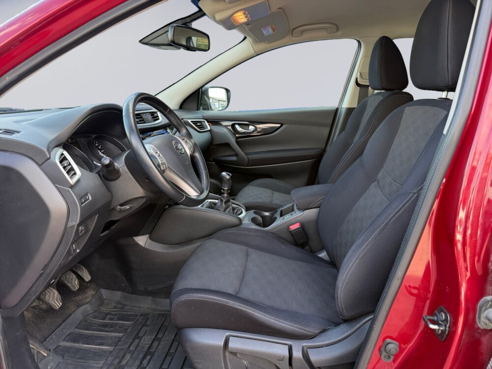 auto-Nissan-Qashqai-INO870-202608121705-8 auto-Nissan-Qashqai-INO870-202608121705-8