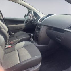 auto-Peugeot-207-OMZ924-202608031618-12
