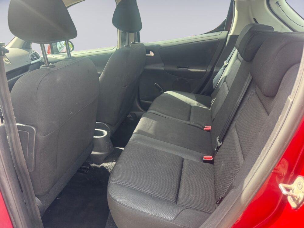 auto-Peugeot-207-OMZ924-202608031618-13 auto-Peugeot-207-OMZ924-202608031618-13