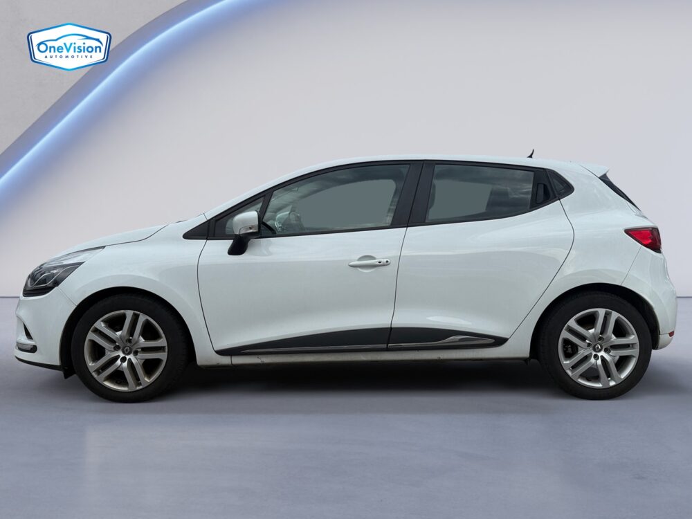 auto-Renault-Clio-ZMK706-202608051656-1 auto-Renault-Clio-ZMK706-202608051656-1