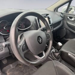 auto-Renault-Clio-ZMK706-202608051656-9