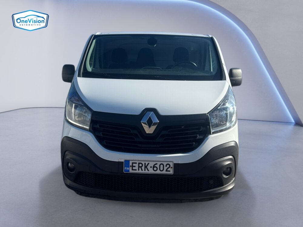 auto-Renault-Trafic-ERK602-202608261203-7 auto-Renault-Trafic-ERK602-202608261203-7