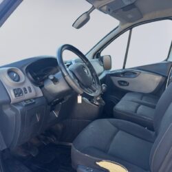 auto-Renault-Trafic-ERK602-202608261203-8