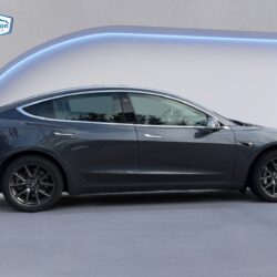 auto-Tesla-Model-3-LPU787-202608051041-4