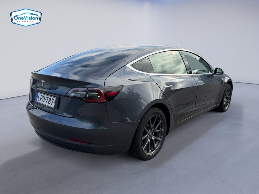 auto-Tesla-Model-3-LPU787-202608051041-5 auto-Tesla-Model-3-LPU787-202608051041-5