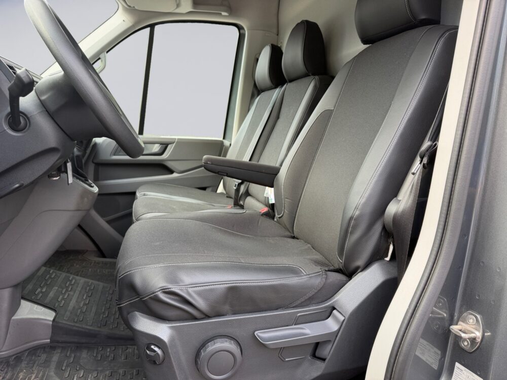 auto-Volkswagen-Crafter-SPT947-202608051044-8 auto-Volkswagen-Crafter-SPT947-202608051044-8