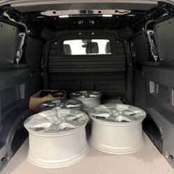 auto-Volkswagen-ID.-Buzz-Cargo-XTO303-202608131323-12