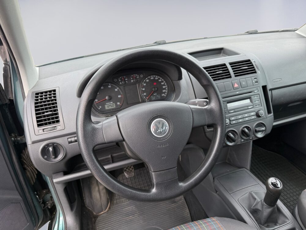 auto-Volkswagen-Polo-NHI281-202608051305-9 auto-Volkswagen-Polo-NHI281-202608051305-9