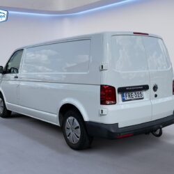 auto-Volkswagen-Transporter-FRE325-202608191427-2