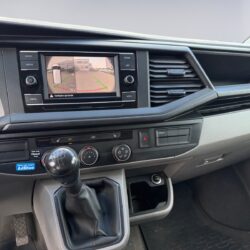 auto-Volkswagen-Transporter-FRE325-202608191427-9