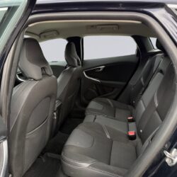 auto-Volvo-V40-NKI639-202608031612-11
